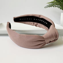 Load image into Gallery viewer, Taupe | Classic Headband
